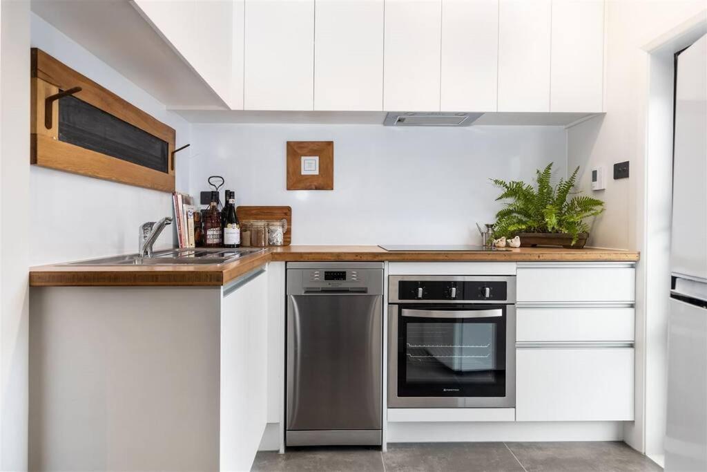 Apartment 1 - Haddin Court - Executive One Bedroom Blenheim Eksteriør bilde
